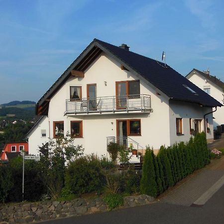 Ferienwohnung Basche Oberzissen Luaran gambar