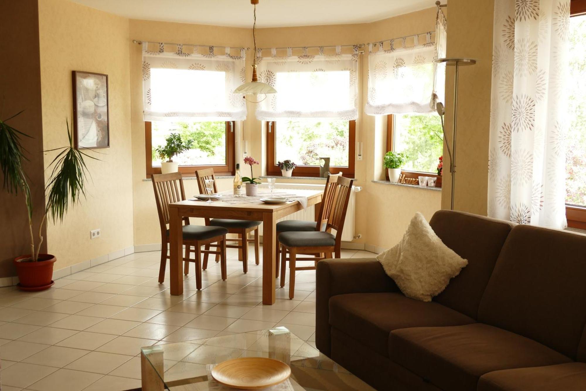 Ferienwohnung Basche Oberzissen Luaran gambar