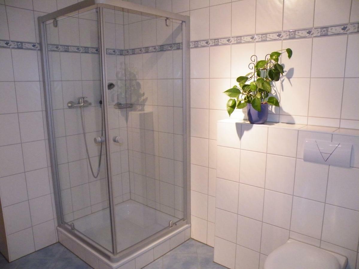 Ferienwohnung Basche Oberzissen Luaran gambar